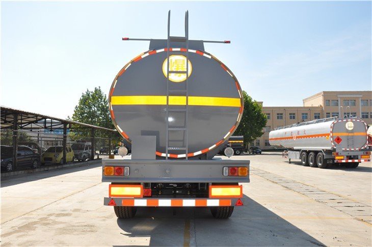 Oil Tank Trailer